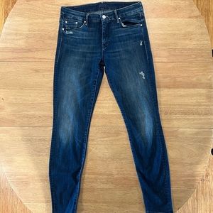 Mother Denim Looker (dark graffiti)